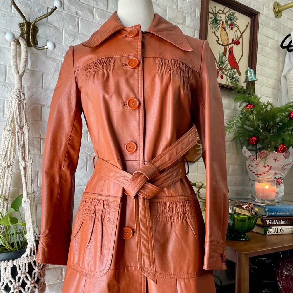 Vintage 1970s Split End Rust Orange 100% Leather Long Belted Trench Coat - Picture 3 of 17